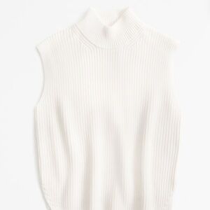 Abercrombie Sleeveless Turtleneck Sweater in Cream